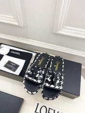 CHANEL 26S SANDALS 35 MM IN BLACK TWEED