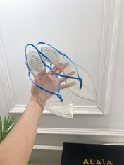 ALAIA 26S POINTED-TOE THONG SANDALS IN BLUE SATIN AND TRANSPARENT PVC