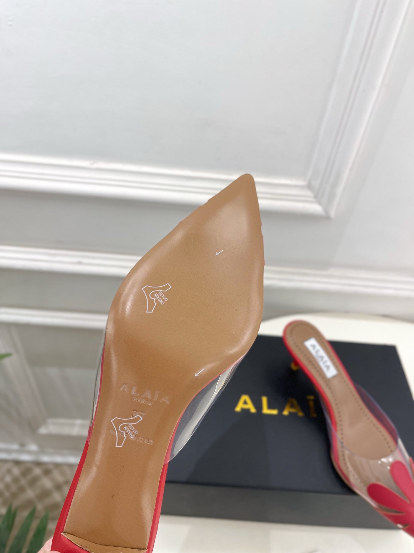 ALAIA 26S MULE HEELS 55 MM IN DARK RED LAMBSKIN AND TRANSPARENT PVC