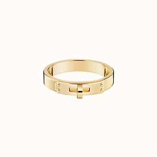 kelly-ring-very-small-model--218671B00-front-3-300-0-320-320_b_1afde0e7-d4a6-4f62-9ab6-1bb42df1224b.jpg