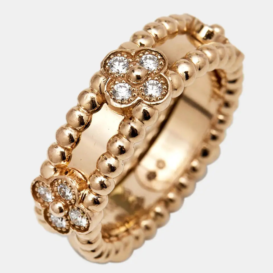 luxury_women_van_cleef_and_arpels_used_fine_jewelry_p678527_005_master_f51ee5e1-0eaa-4ccf-85e9-884d92e38fd1.jpg