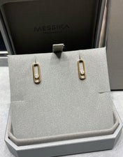 MOVE UNO SMALL 1 DIAMOND EARRINGS