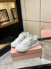 SKATEBOARD SNEAKERS IN OFF WHITE BLEACHED CALFSKIN